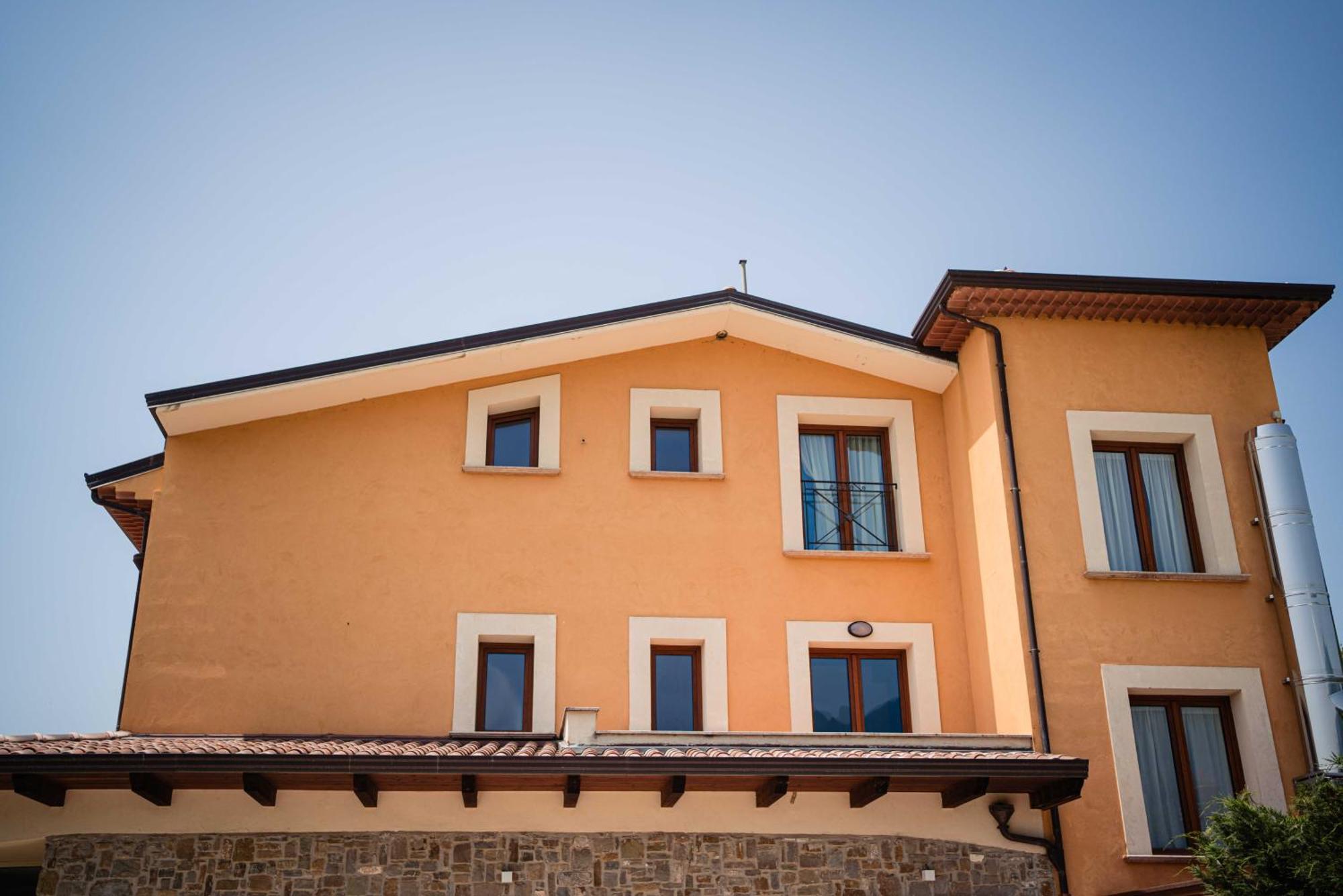 Casale Degli Ulivi Resort Pellare エクステリア 写真