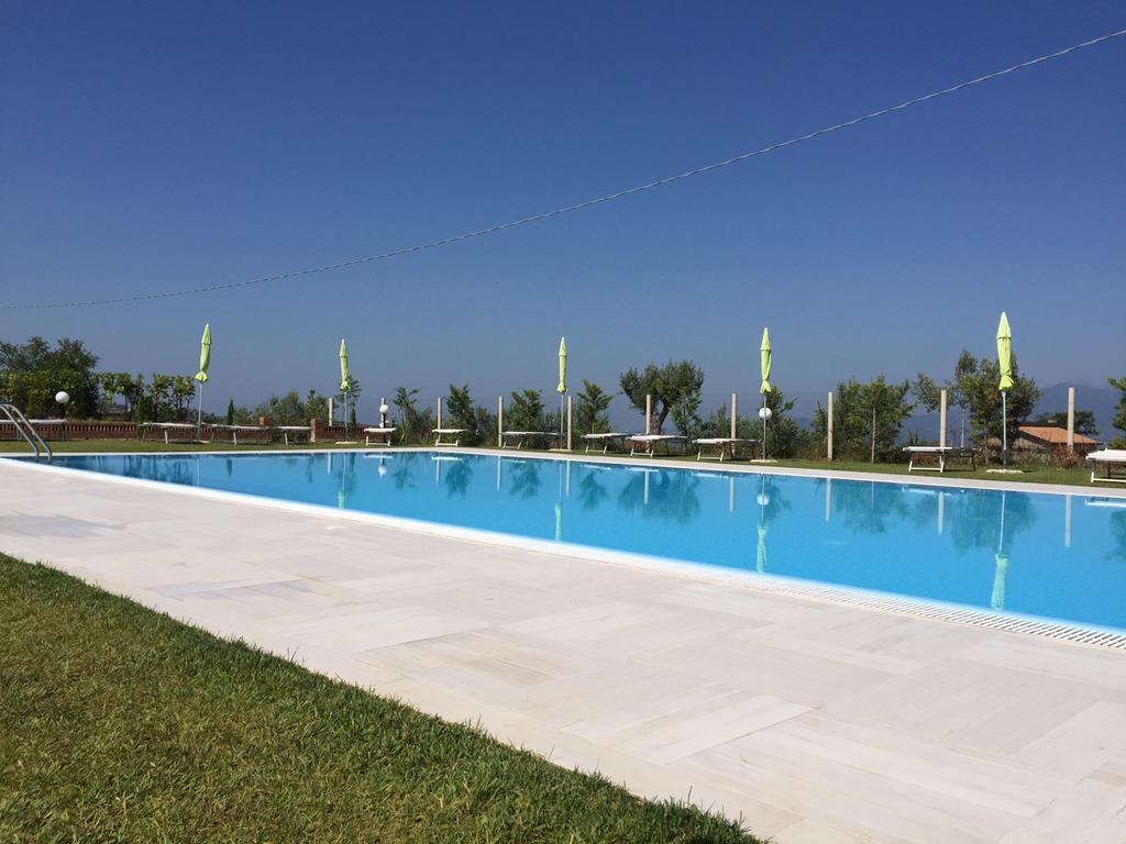 Casale Degli Ulivi Resort Pellare エクステリア 写真